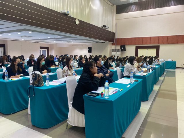 การส่งมอบ-รับมอบงาน ระหว่าง คณะกรรมการดำเนินการ